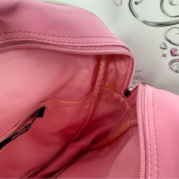 Roots Backpack pink 2000s sporty preppy athletic style 73 fuzzy logo zippers - Picture 12 of 14